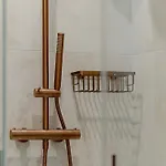 Appartement Klimatyczne Z Biurkiem W Poznaniu By Renters Poznań