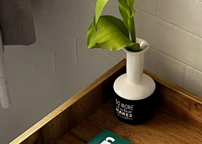 Klimatyczne Z Biurkiem W Poznaniu By Renters *