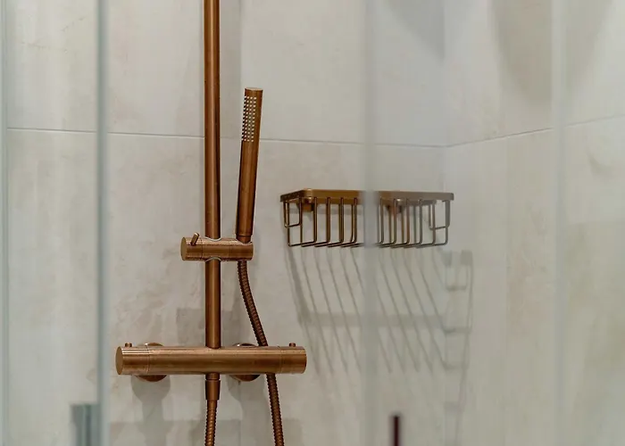 公寓 Klimatyczne Z Biurkiem W Poznaniu By Renters 波兹南